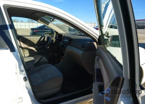 2005 Toyota Corolla Le z USA, uszkodzony, nr VIN 2T1BR32E95C335442